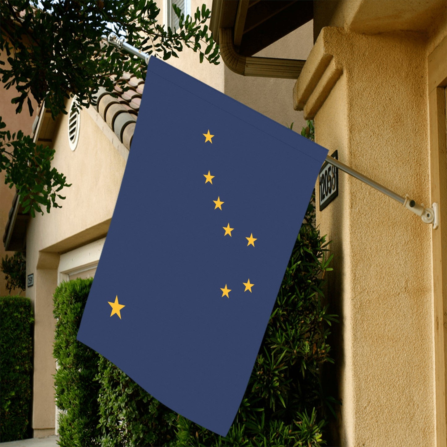 House displaying Alaska flag from Luv My Flag bracket.