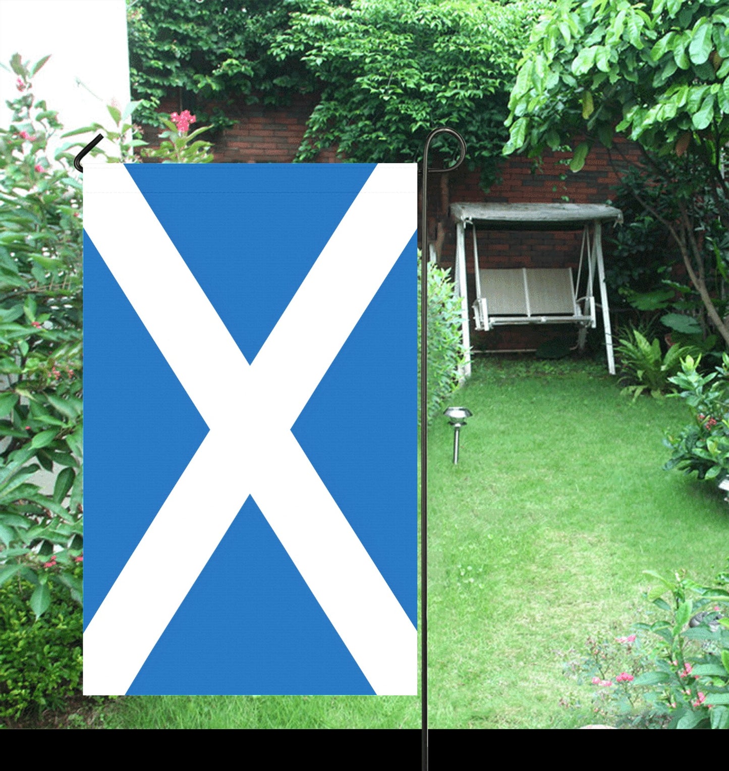 Luv My Flag garden flag depicting Scotland's national flag.