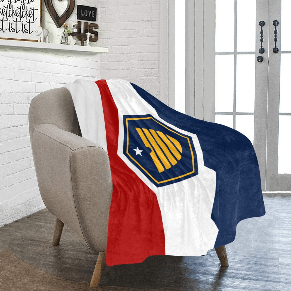 Cozy chair, Luv My Flag blanket, shield pattern design.