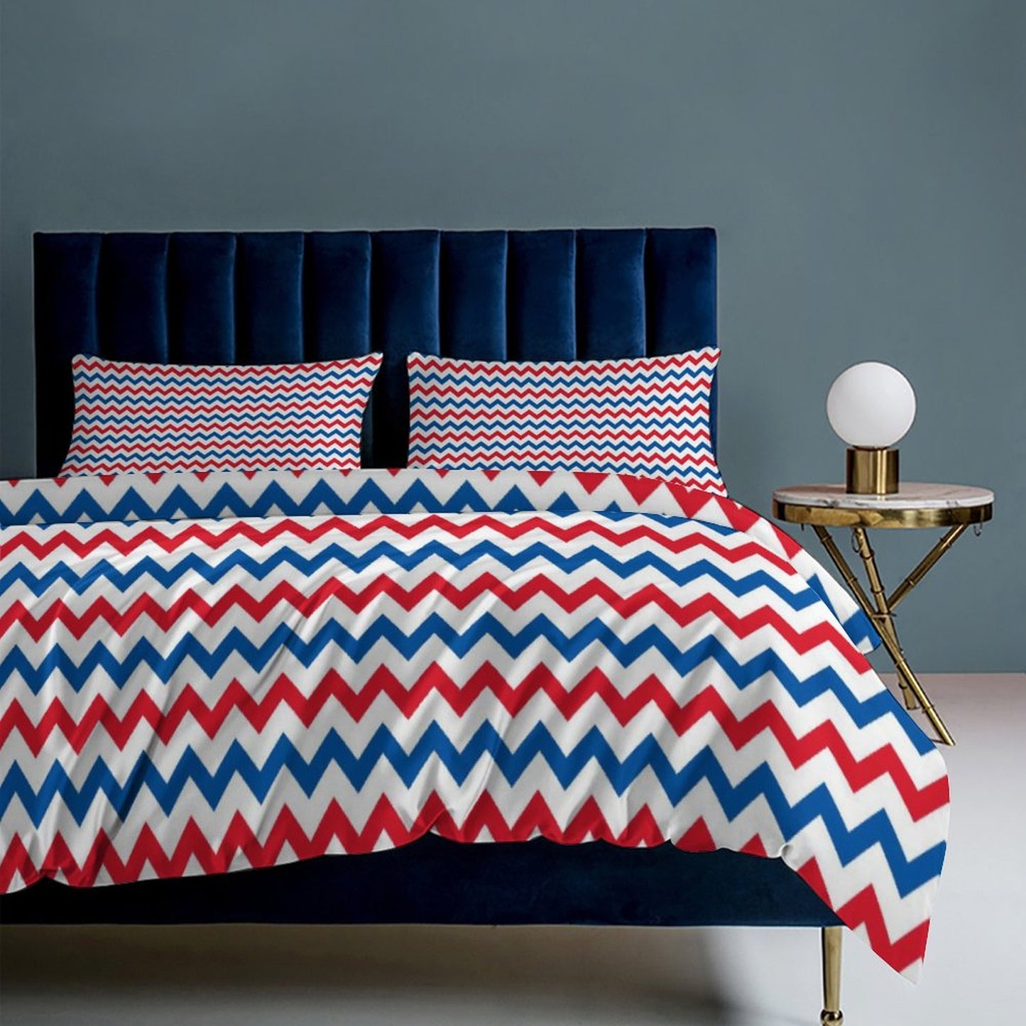 USA/American Flag Inspired Chevron Pattern 3-Piece Bedding Set (1 Duvet Cover + 2 Pillow Shams) – 102"×90"
