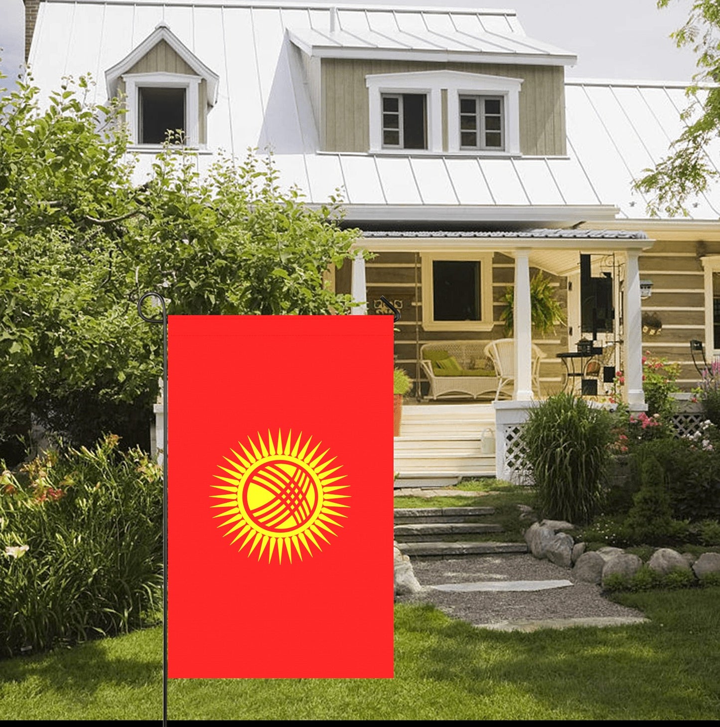 Flag with sun emblem in front of white house, Luv My Flag.