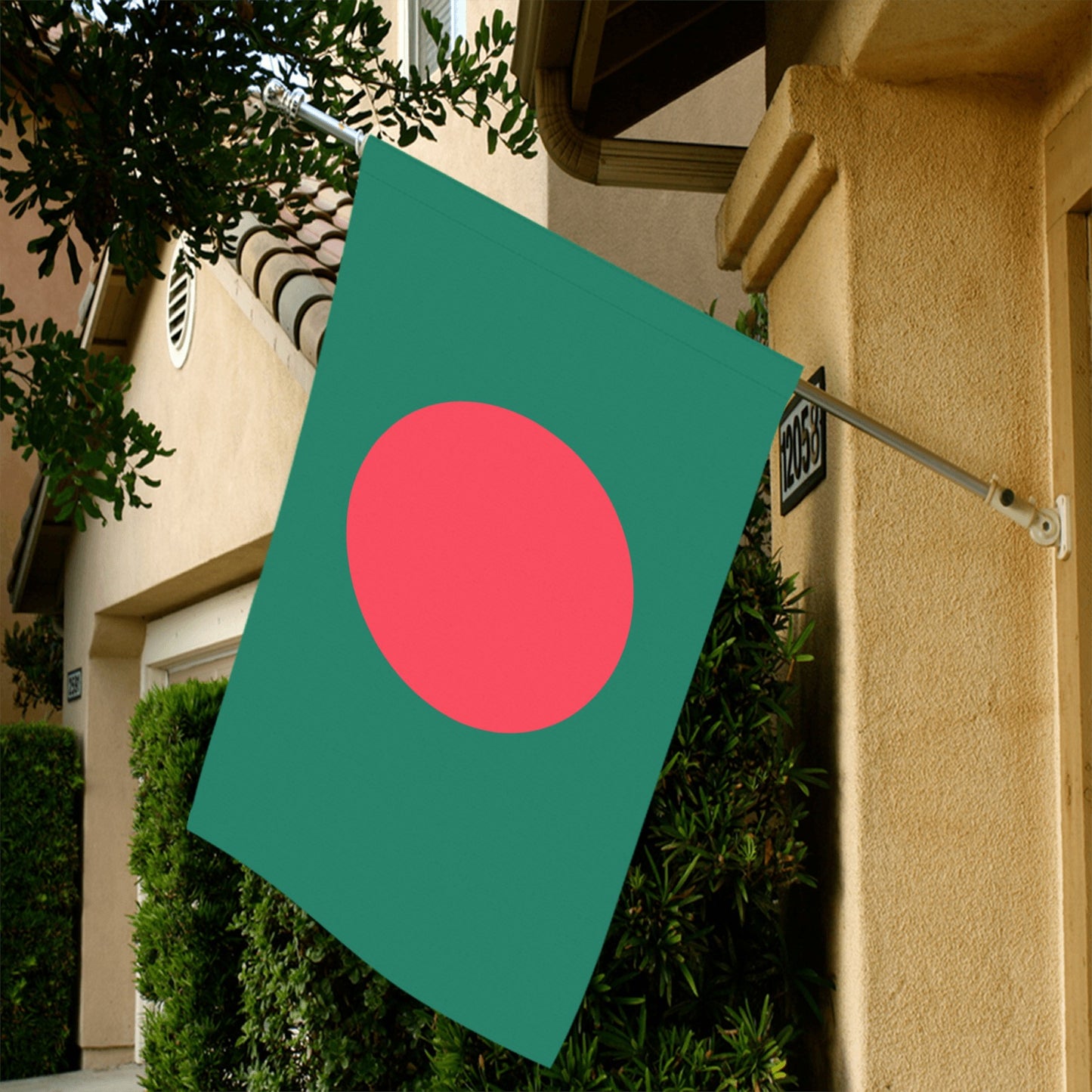 Green flag with red circle by Luv My Flag.