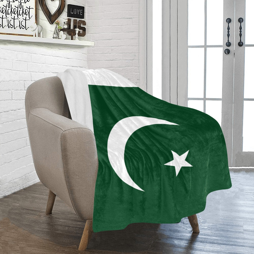 Cozy chair with Luv My Flag Pakistan flag blanket.