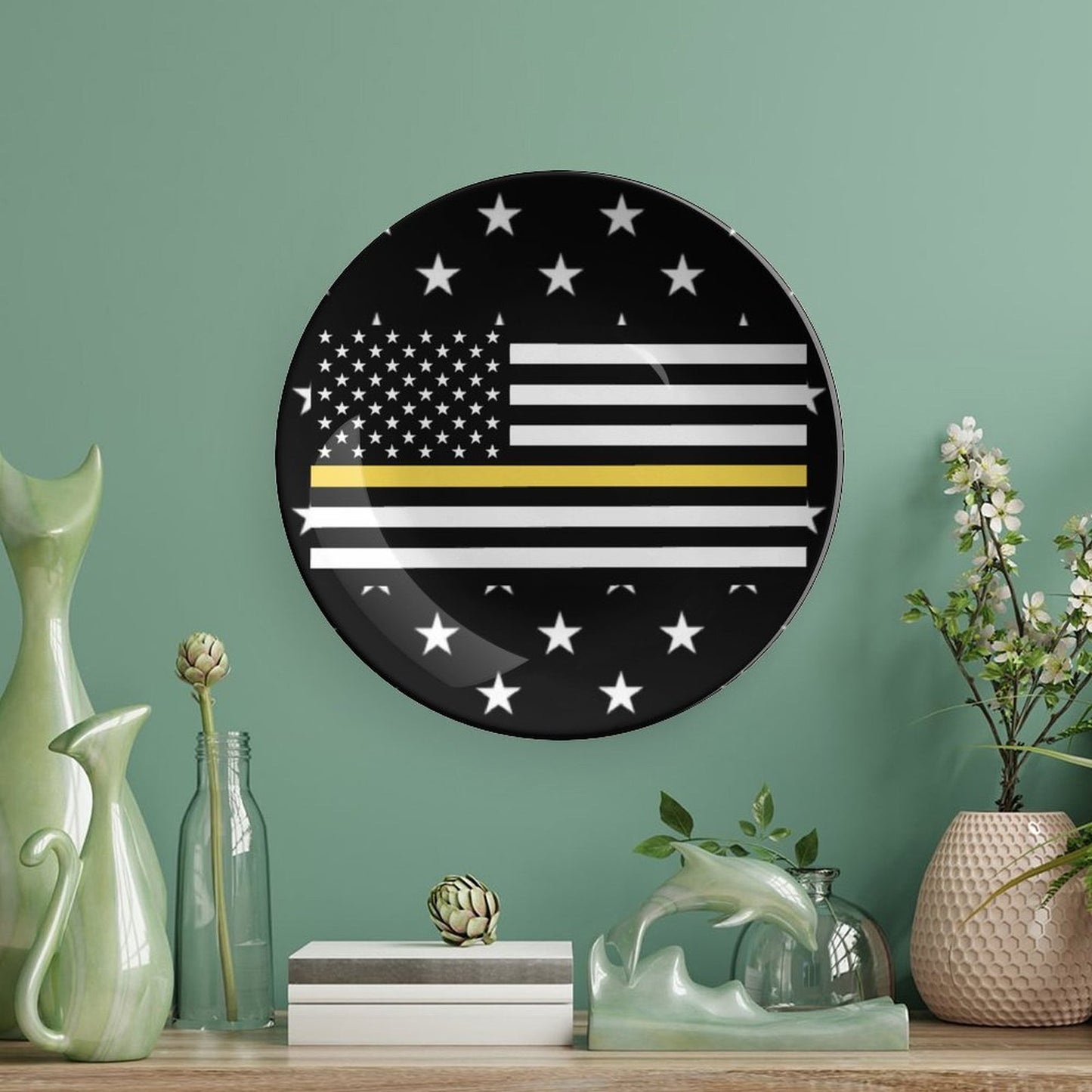 Thin Gold Line Flag Inspired Bone China Decorative Plate