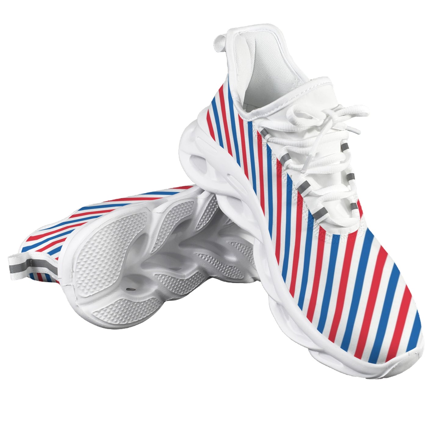 USA/American Flag Inspired Striped Pattern Men's Twisted Sole Sneakers