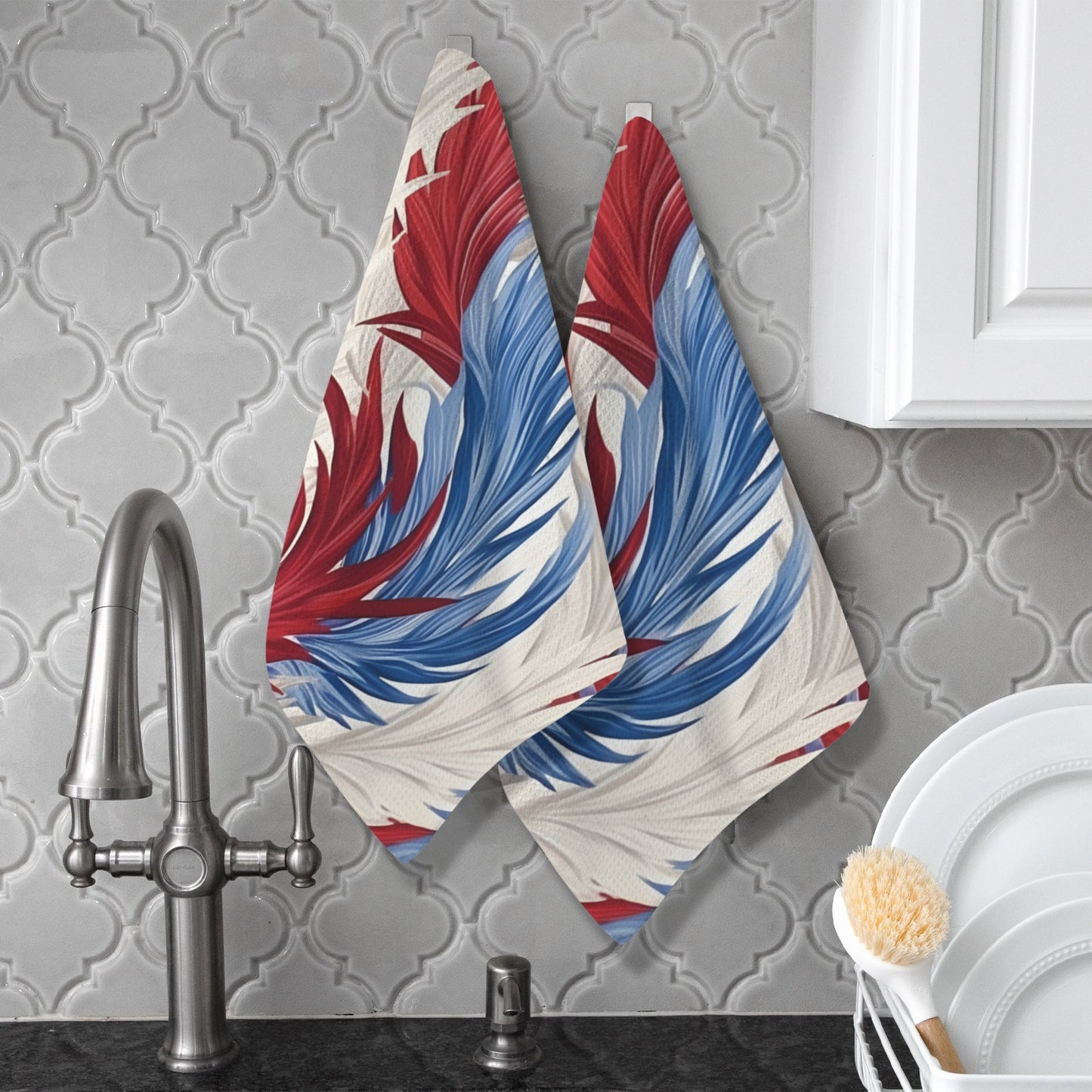 USA/American Flag Inspired Red, White & Blue Feather Pattern Kitchen Towel 40X60cm (Pack of 2) (Made in the USA)