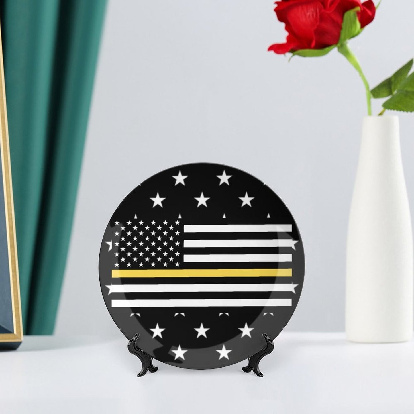 Thin Gold Line Flag Inspired Bone China Decorative Plate